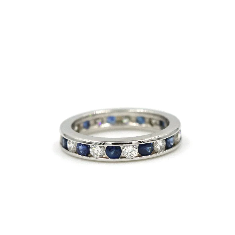 Rings with fluorite stones for rainbow shine -SAPPHIRE DIAMOND ETERNITY BAND