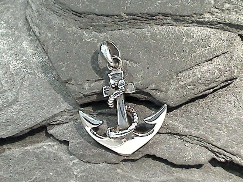 Stunning necklaces and pendants with chakra stones for healing and balance-Sterling Silver Small Anchor Pendant