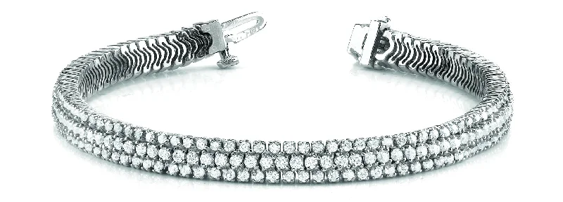 Sleek bangle bracelets with modern metallic finishes for a polished, chic design-Fashion Diamond Bracelet