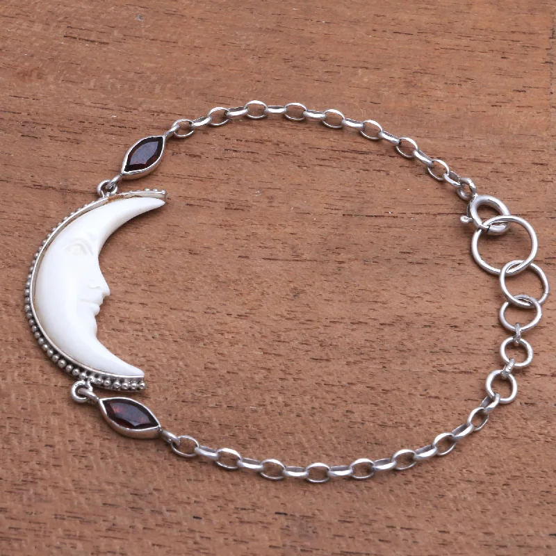 Best bangle bracelets with engraved messages for personalized gifts and keepsakes-Happy Crescent Crescent Moon Garnet Pendant Bracelet